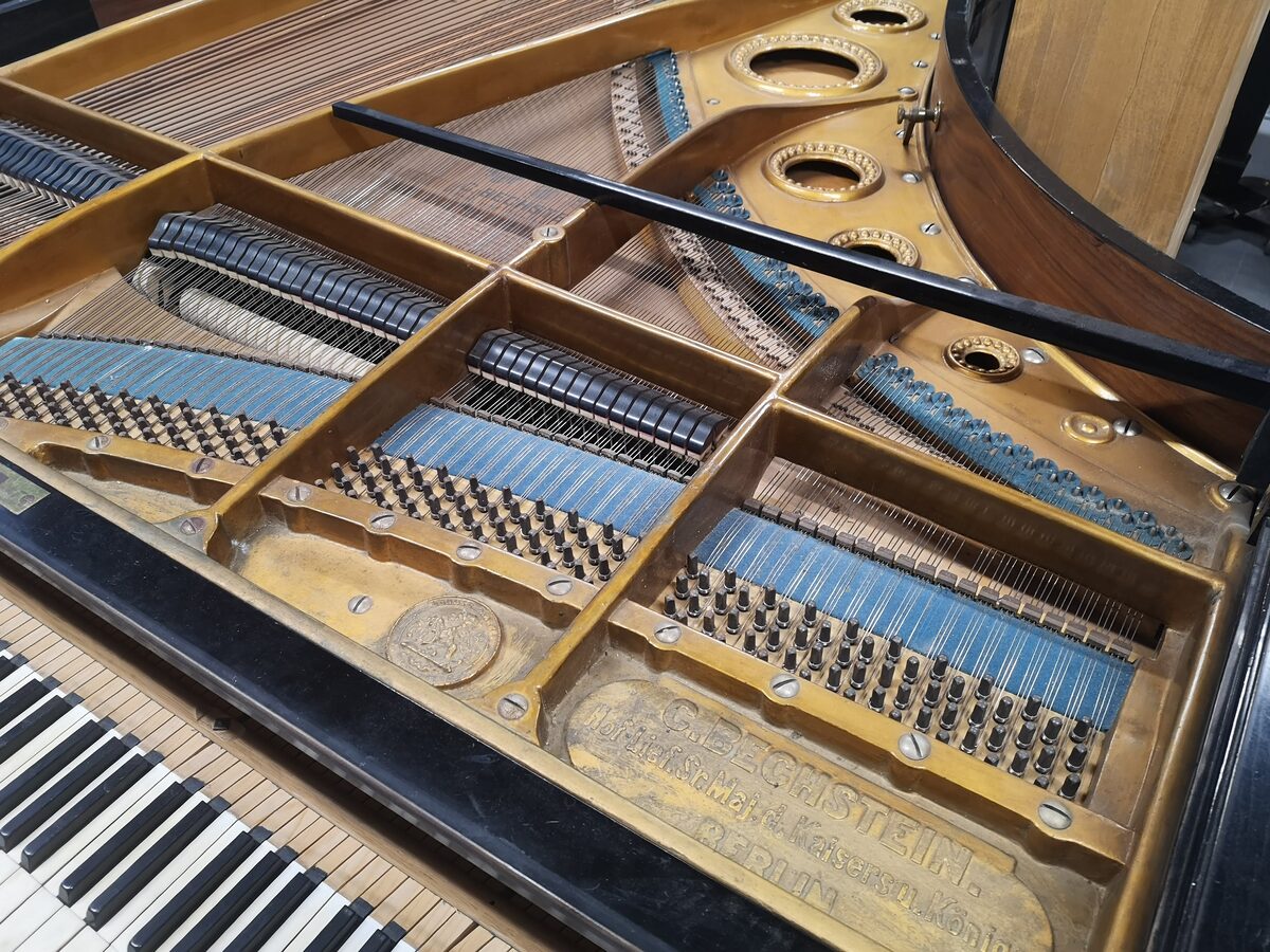 Fase di restauro, particolare 2